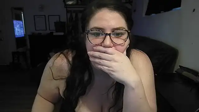 creativescholar1992 online show from February 25, 2026, 10:30 pm