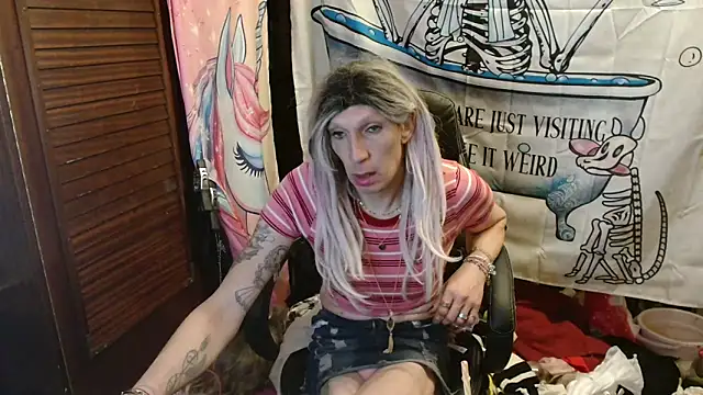 Ombeline1 online show from March 26, 2026, 6:35 pm