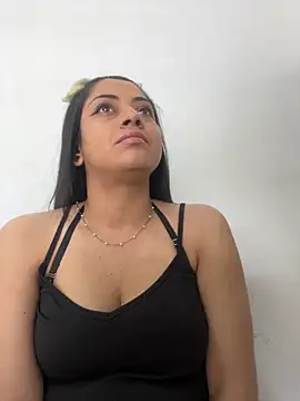 Juana19 online show from October 17, 2025, 3:25 pm