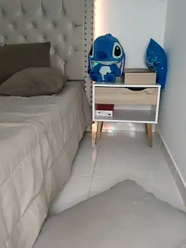 Lia Hurley online show from March 15, 2025, 7:38 pm