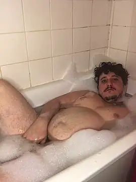 Snapshot of Daminou28 chatting on December 13, 2024, 12:09 am Daminou28 online show from December 13, 2024, 12:09 am