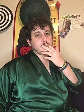 Snapshot of Daminou28 chatting on December 19, 2024, 7:07 pm Daminou28 online show from December 19, 2024, 7:07 pm