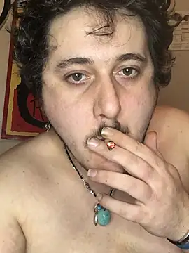 Snapshot of Daminou28 chatting on January 1, 2025, 4:39 pm Daminou28 online show from January 1, 2025, 4:39 pm