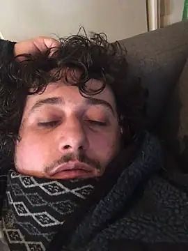 Snapshot of Daminou28 chatting on February 24, 2025, 4:15 pm Daminou28 online show from February 24, 2025, 4:15 pm