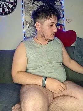 Snapshot of Daminou28 chatting on November 4, 2025, 10:53 pm Daminou28 online show from November 4, 2025, 10:53 pm