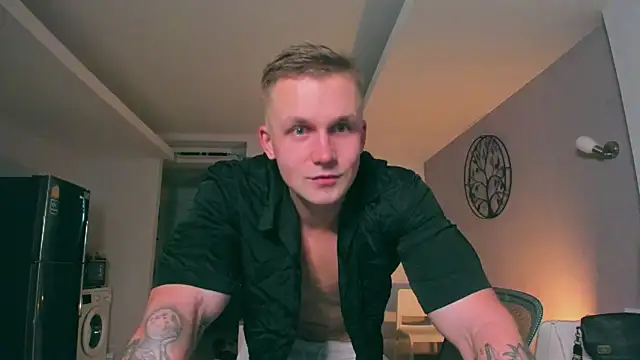 Samuel Andrew online show from September 27, 2025, 3:22 am