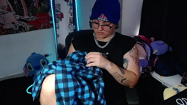 Snapshot of isabeautyx19 chatting on July 24, 2026, 3:54 pm isabeautyx19 online show from July 24, 2026, 3:54 pm