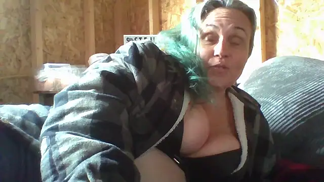 stellaquinn1775 online show from January 12, 2026, 8:03 pm