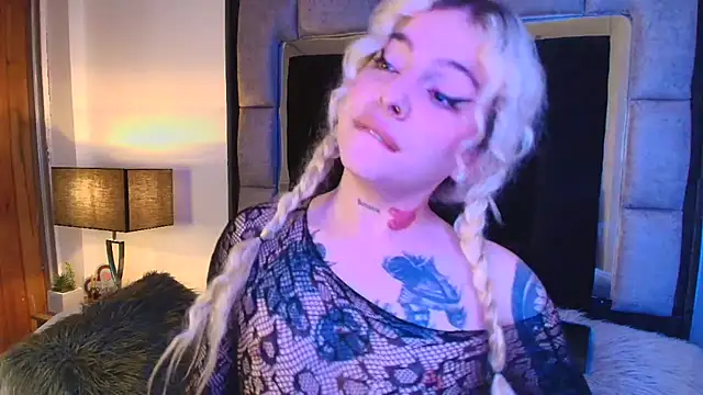 Bonnie vega online show from March 22, 2025, 2:05 am