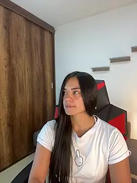 alexa joonesofficial online show from February 24, 2025, 10:03 pm