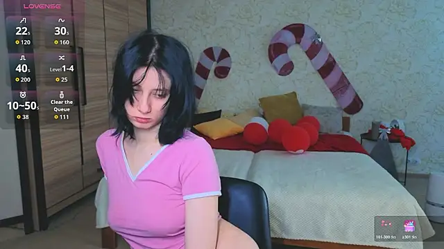 JulisSweet online show from February 7, 2026, 8:29 am