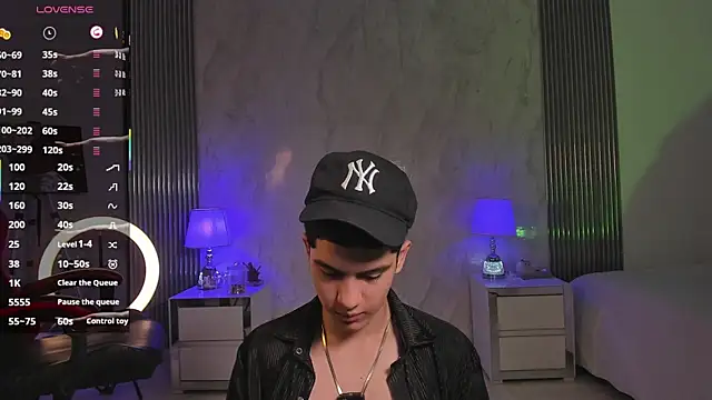 Brat  online show from April 10, 2026, 4:23 pm