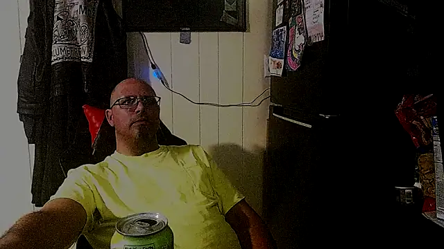 Snapshot of KrazyLegz chatting on September 29, 2025, 1:44 am KrazyLegz online show from September 29, 2025, 1:44 am