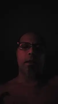 KrazyLegz online show from February 4, 2026, 4:07 am