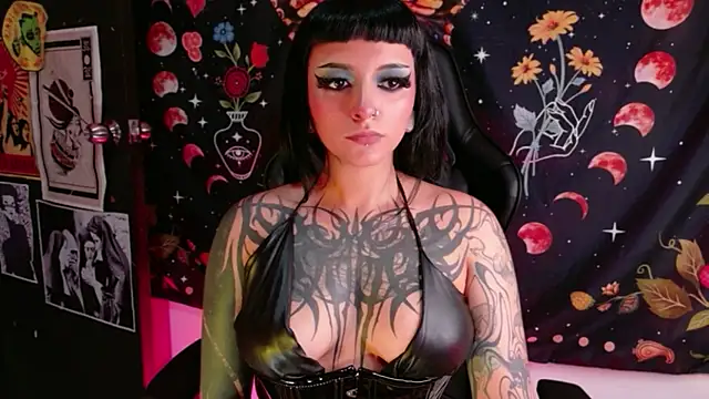 Snapshot of Agatha_BDSM chatting on May 25, 2026, 8:48 pm Agatha BDSM online show from May 25, 2026, 8:48 pm