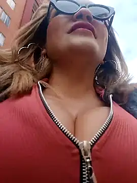 Afroditecash online show from October 8, 2025, 6:16 pm