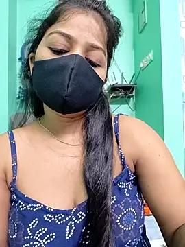 Snapshot of Monalisa_Singh chatting on April 26, 2026, 5:21 pm Monalisa Singh online show from April 26, 2026, 5:21 pm
