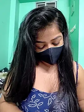 Snapshot of Monalisa_Singh chatting on May 1, 2026, 11:04 am Monalisa Singh online show from May 1, 2026, 11:04 am