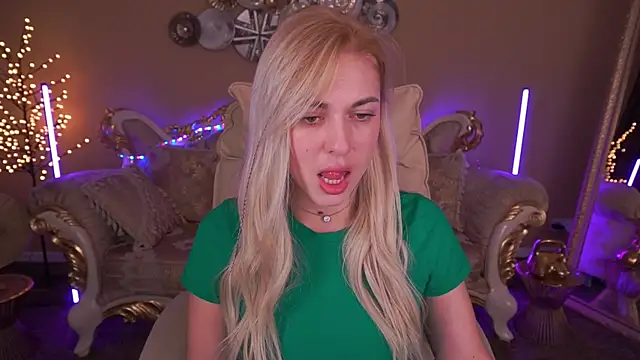 ArishkaLulu online show from February 5, 2026, 7:13 am