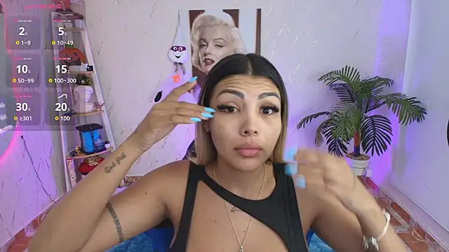 SALOOMEE   online show from March 21, 2026, 11:26 am