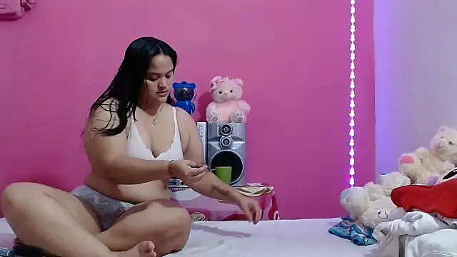 brunnette hot online show from July 15, 2026, 12:21 pm