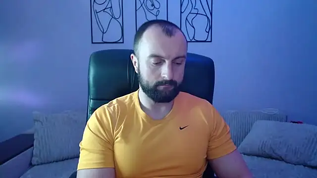 brindlefly6969 online show from March 10, 2026, 11:26 am