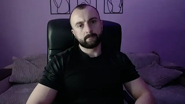 brindlefly6969 online show from March 31, 2026, 10:15 am