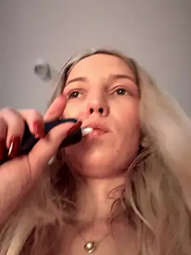 Adelina0001 online show from January 8, 2026, 7:54 am