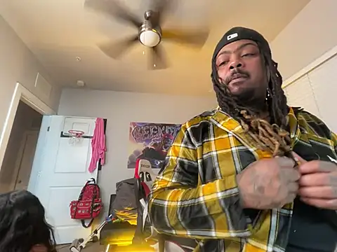 4EVAGLACIERS online show from April 8, 2026, 5:18 am