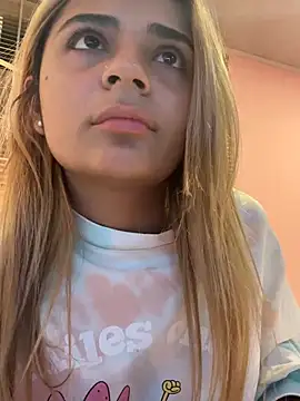 pamell col online show from February 21, 2025, 1:11 am