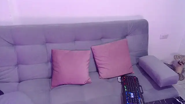 Ari-Hall online show from December 12, 2024, 2:48 am