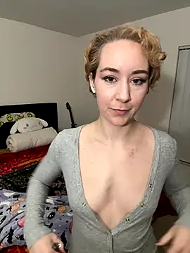 Snapshot of ketarisenup chatting on November 17, 2025, 12:49 am ketarisenup online show from November 17, 2025, 12:49 am