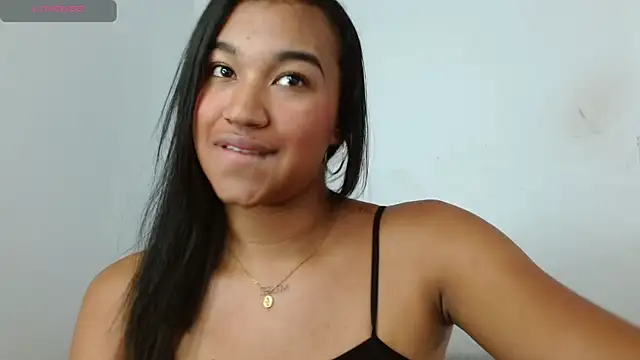 Snapshot of Alexa_priincess chatting on June 7, 2026, 6:33 pm Alexa priincess online show from June 7, 2026, 6:33 pm