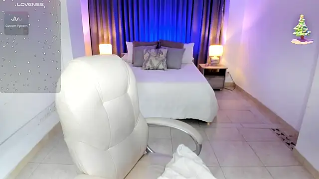 Snapshot of Rebeka_spencer chatting on December 31, 2024, 3:55 am Rebeka spencer online show from December 31, 2024, 3:55 am