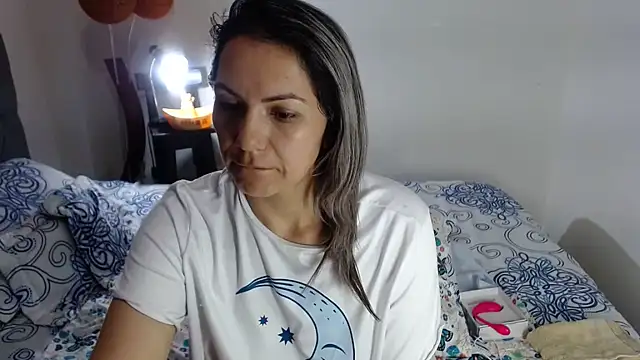 Snapshot of Chantal_hott chatting on June 14, 2026, 9:00 am Chantal hott online show from June 14, 2026, 9:00 am