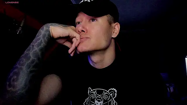 RODARRI online show from October 15, 2025, 1:28 am