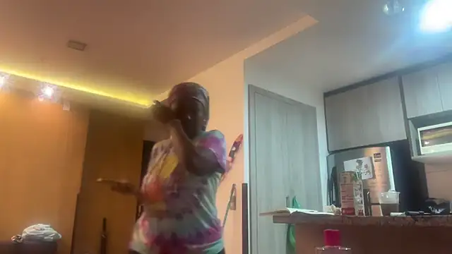 ChocolateCakeQueen online show from February 13, 2026, 11:34 pm