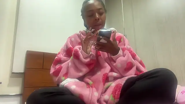 ChocolateCakeQueen online show from February 22, 2026, 2:34 am