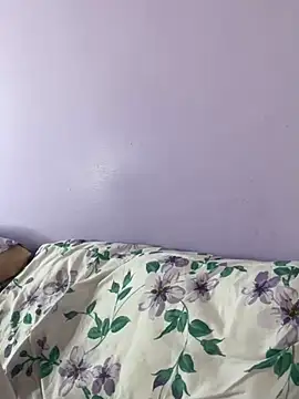 hannahb-e online show from March 10, 2025, 6:56 pm