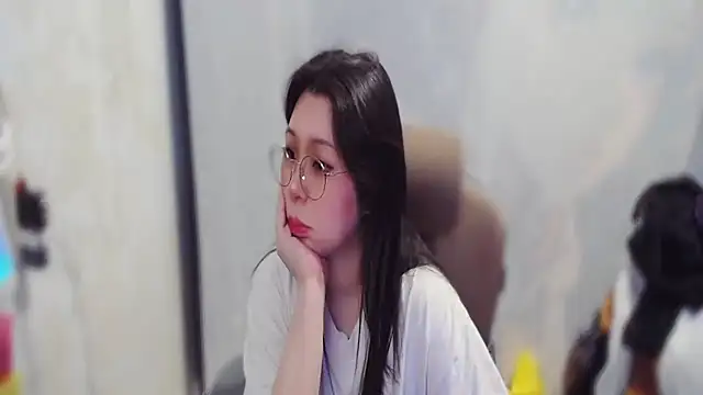 mememe 1006  online show from March 22, 2026, 8:12 pm