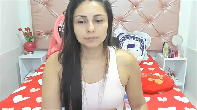 KatiaMoore online show from March 27, 2026, 12:49 am