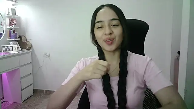Snapshot of aineangeel chatting on April 22, 2026, 11:50 pm aineangeel online show from April 22, 2026, 11:50 pm