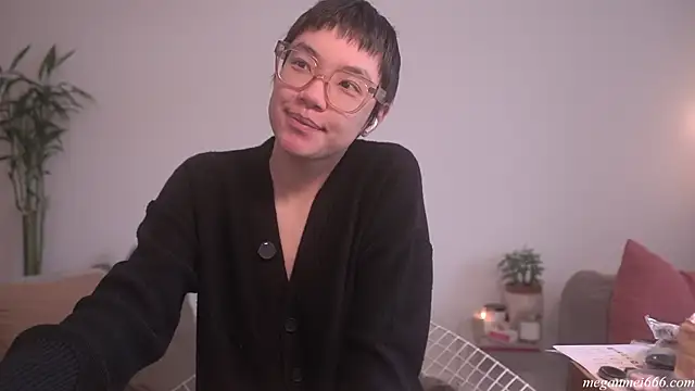 meganmei666 online show from March 18, 2026, 2:42 pm