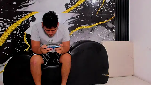 Snapshot of sweethot___ chatting on September 8, 2025, 2:16 pm sweethot online show from September 8, 2025, 2:16 pm