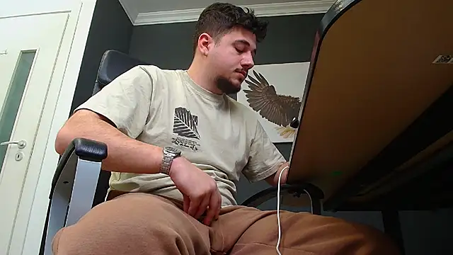 Snapshot of JoshKnights chatting on January 21, 2025, 12:29 pm JoshKnights online show from January 21, 2025, 12:29 pm