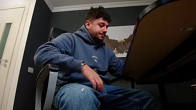 Snapshot of JoshKnights chatting on February 12, 2025, 5:47 am JoshKnights online show from February 12, 2025, 5:47 am