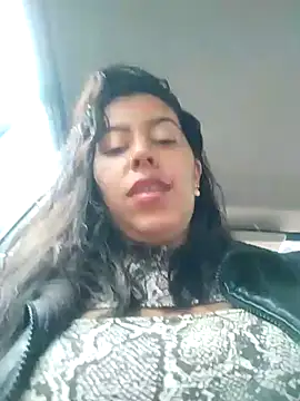 Emily Wane online show from December 29, 2024, 5:33 pm