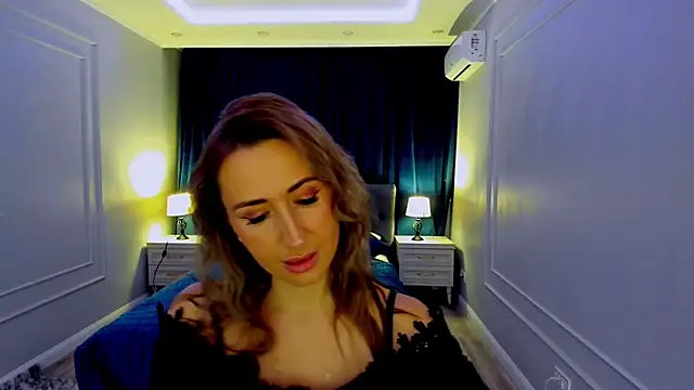 PassionGlow online show from November 25, 2025, 7:36 pm