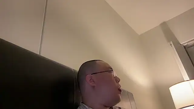 slaveasianboy online show from January 14, 2025, 12:45 pm