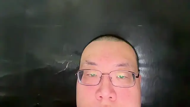 slaveasianboy online show from February 28, 2025, 3:15 pm